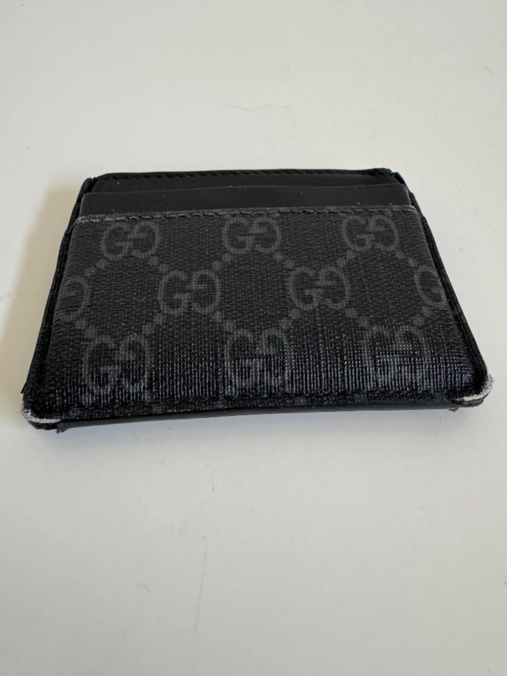 Authentic Gucci Kingsnake Black GG Supreme Card Case Holder